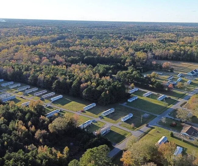 Building Photo - 303 Becky Ln