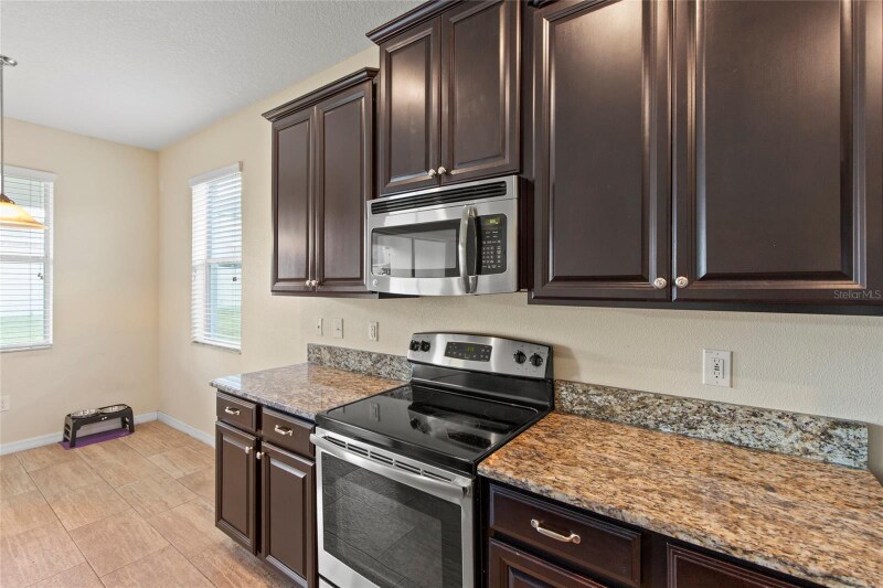 Building Photo - 16614 Myrtle Sand Dr