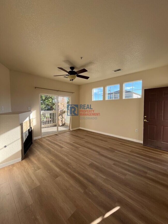Building Photo - 9591 Pearl Cir
