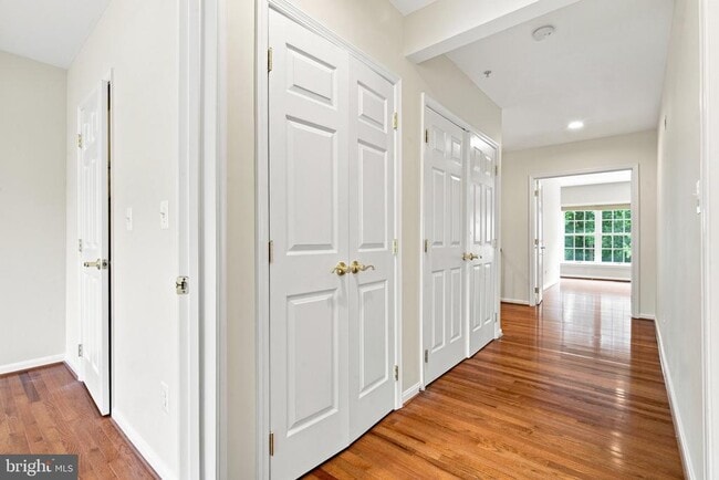 Building Photo - 4523 Whittemore Pl