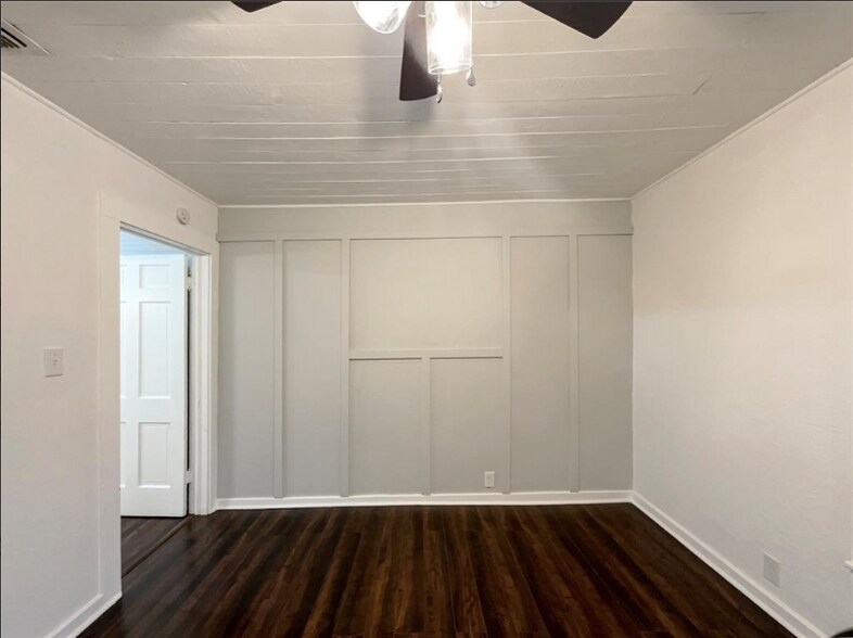 Building Photo - 212 4th St