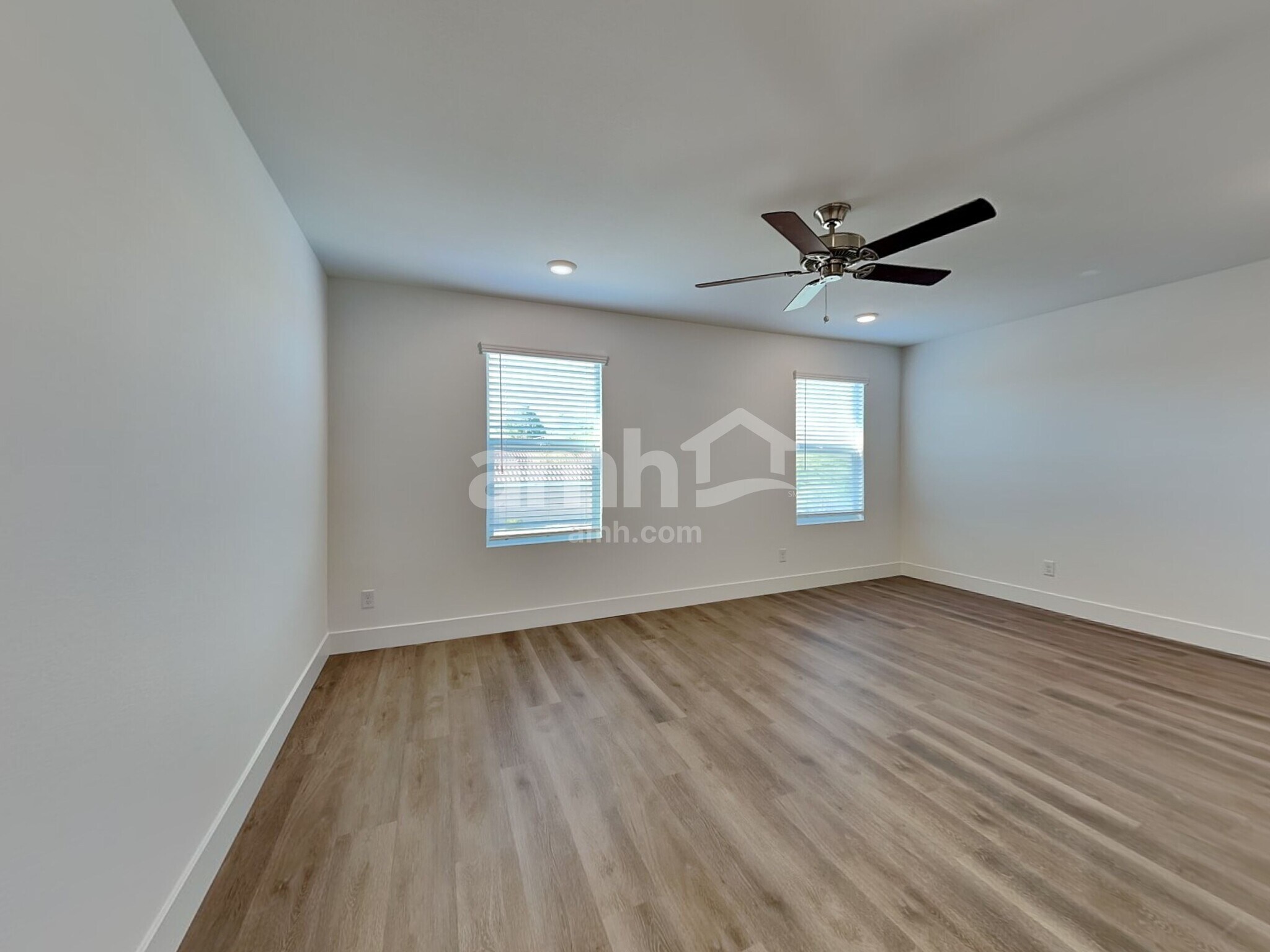 Building Photo - 9130 Fiesta Impatiens Ct