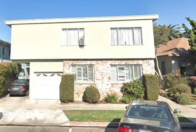 Building Front - 1311 E 1st St