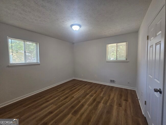 Building Photo - 2293 Lanier Pl