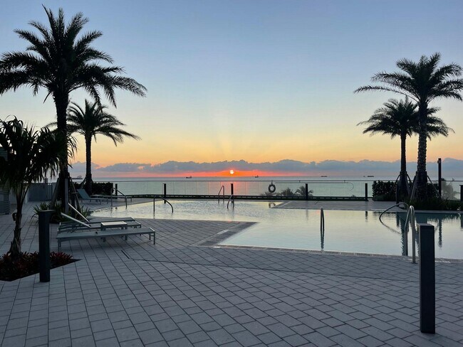 Building Photo - 153 Seabreeze Blvd