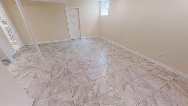 Building Photo - 292 Sandrock Ct