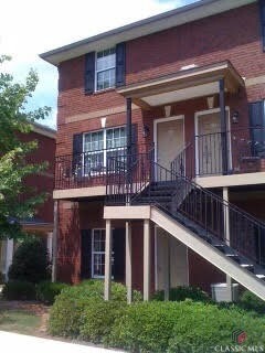 Primary Photo - 105 Whitehead Rd