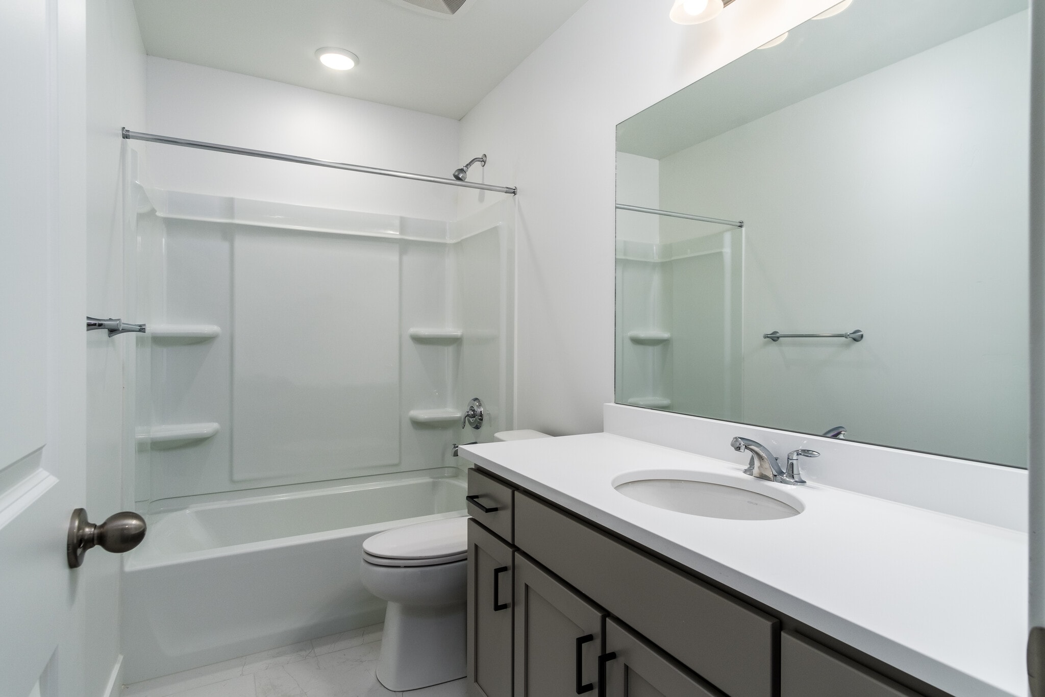Guest Bathroom - 11628 S Watercourse Rd