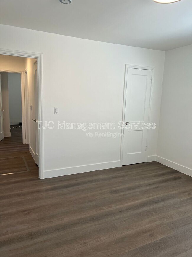 Building Photo - 433 Harrison St