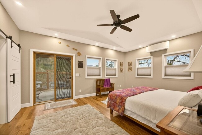 Building Photo - 860 Humbug Creek Rd