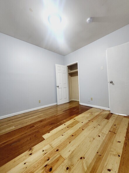 Unit 3 - 565 Ocean Ave