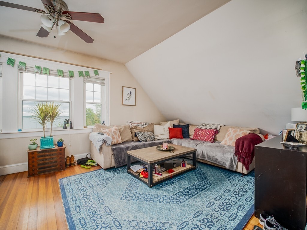 Building Photo - 777 Columbia Rd