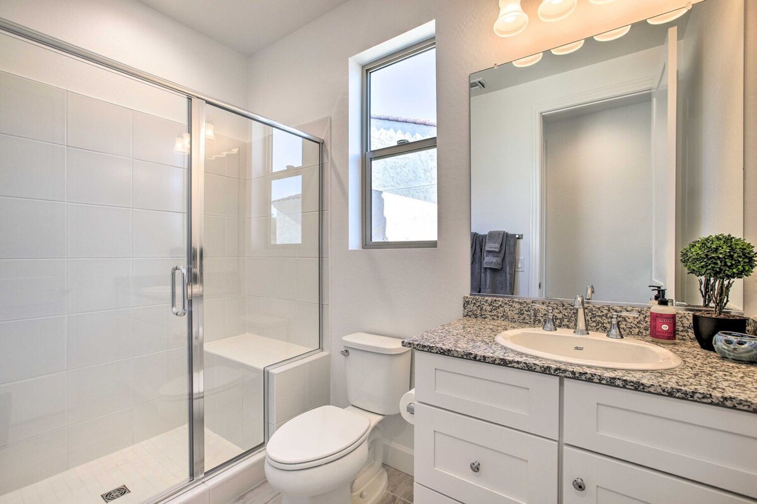 Building Photo - 16456 W Monterey Way