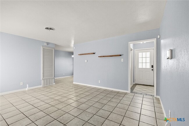 Building Photo - 1513 Westover Dr