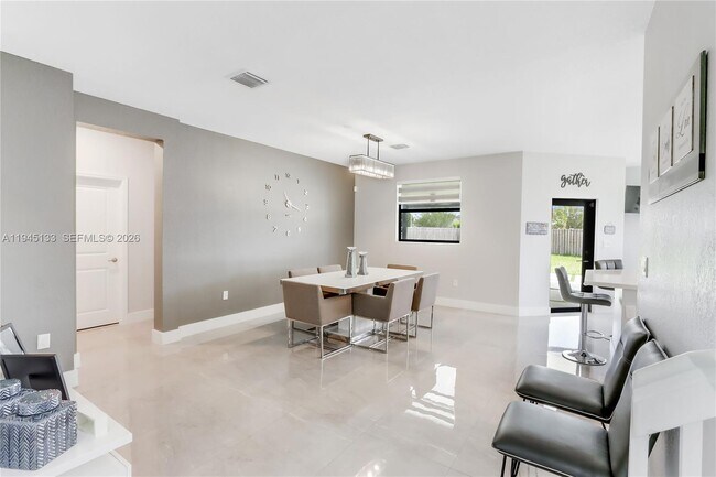 Building Photo - 28425 SW 133rd Path