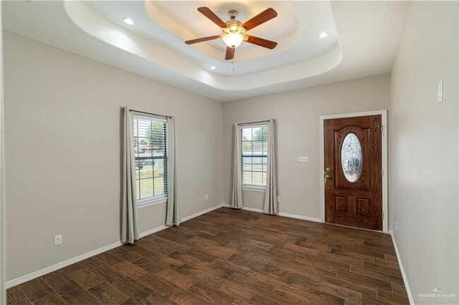 Building Photo - 3453 Navigator Dr