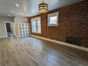 Building Photo - 4227 Botanical Ave