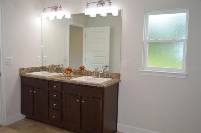 Building Photo - 2447 Rio Grande Valley Ct