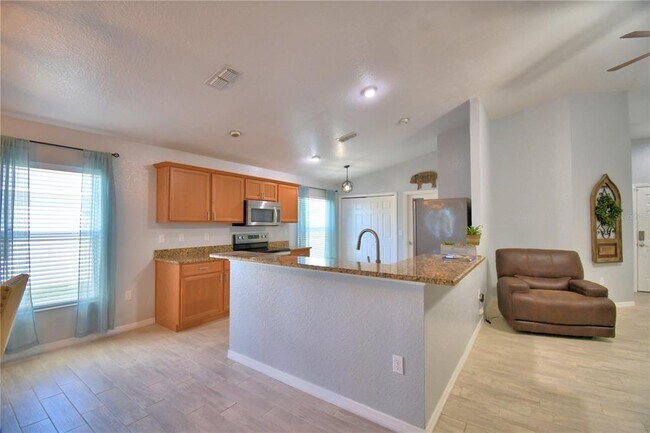 Building Photo - 4970 Mandolin Ct