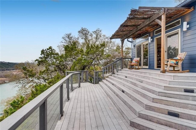 Building Photo - 2803 Brass Buttons Trl