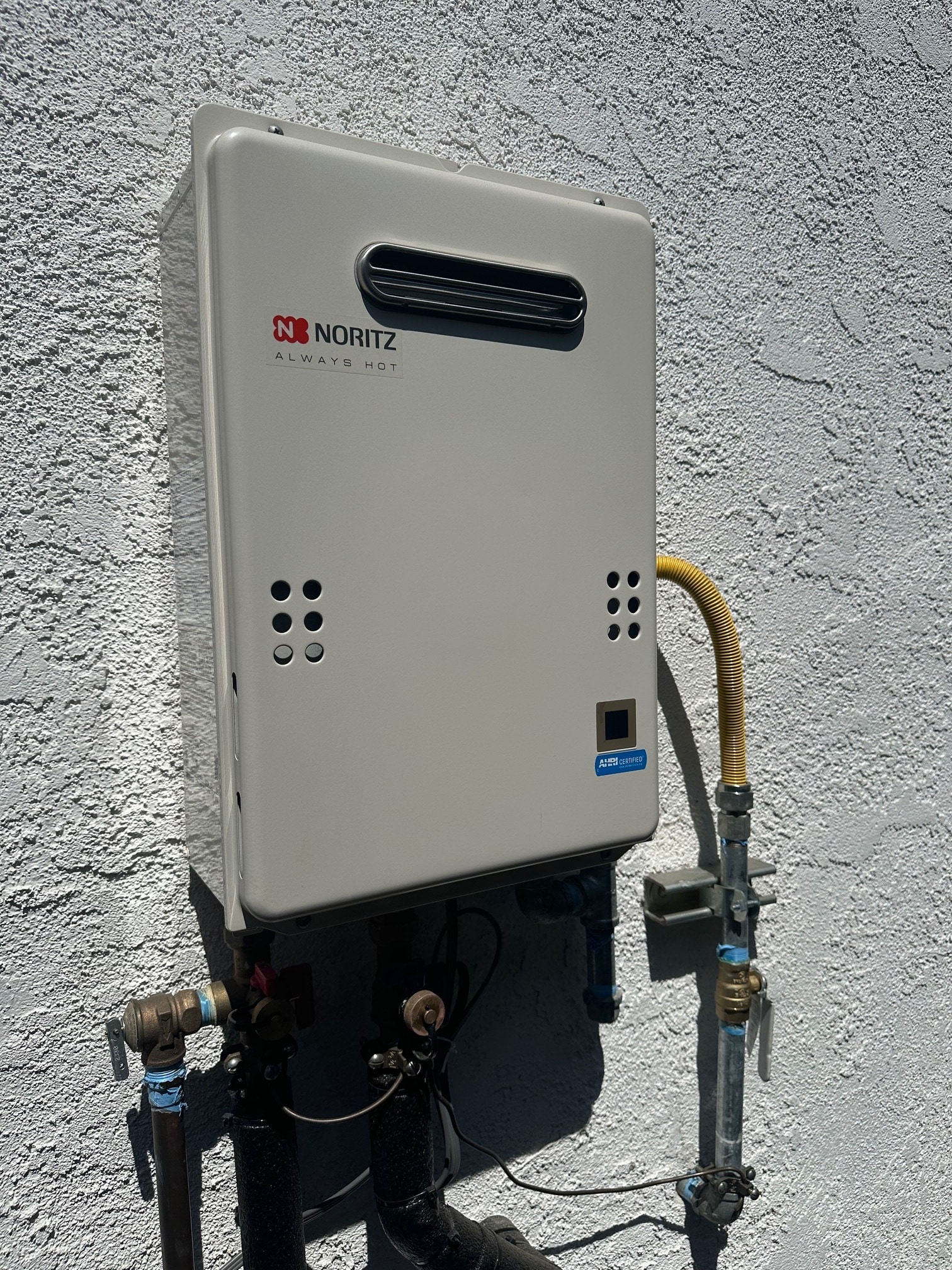 Waterless water heater - 16730 Septo St