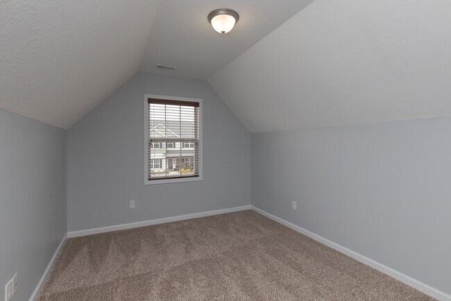 Building Photo - 531 Sonoma Rd