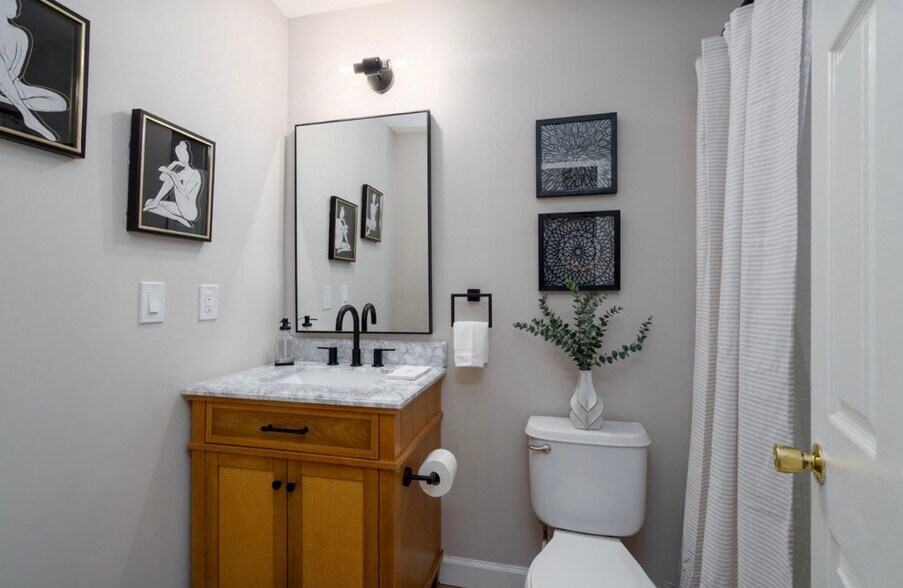 Building Photo - 16 Elks Trail