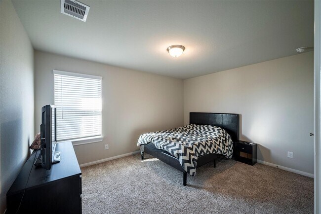 Building Photo - 11627 Brookside Arbor Ln