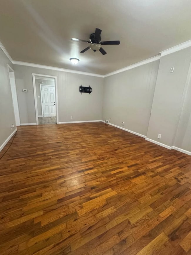 Building Photo - 318 N 18th St