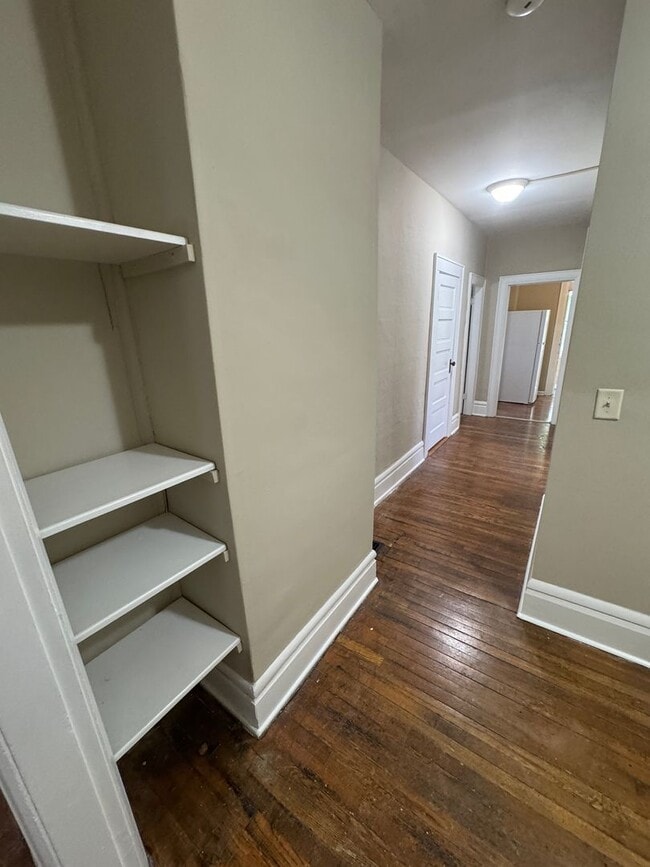 Building Photo - 3 Bedroom- OSU Campus