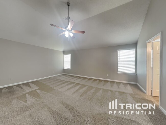 Building Photo - 1420 Shelnutt Ct