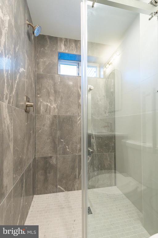 Building Photo - 2563 E Elkhart St