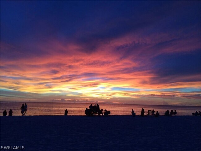 Building Photo - 101 8th St S