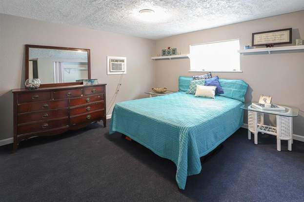Building Photo - 27327 Peach Creek Dr