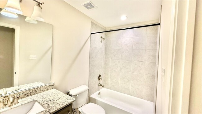 Building Photo - 10012 Adagio Cv