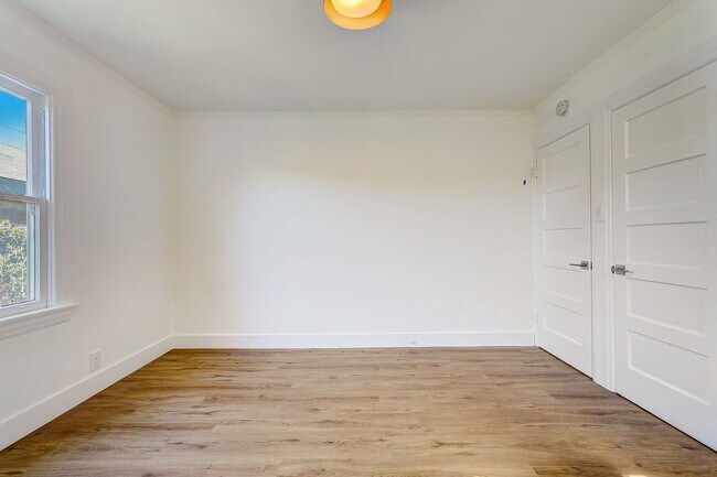 Building Photo - 2909 Cimarron St