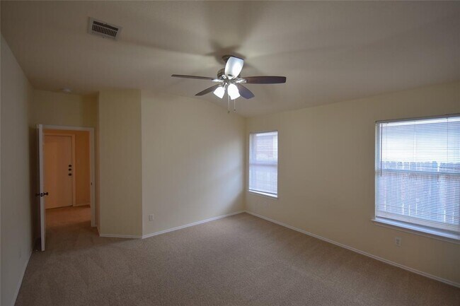 Building Photo - 3575 Rock Shelf Ln