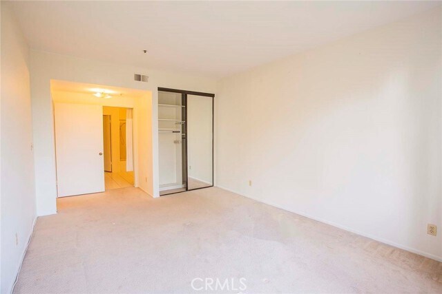 Building Photo - 2563 Plaza del Amo Plz