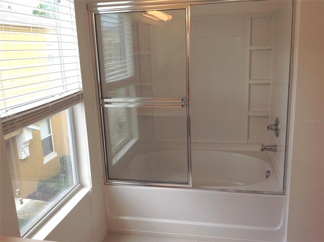 Building Photo - 2300 Betsy Ross Ln