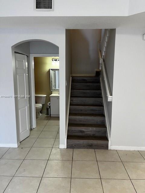 Building Photo - 2308 Anchor Ct