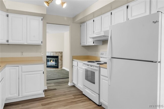 Building Photo - 16 Hubbardston Pl