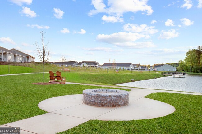 Building Photo - 705 Charles Hardy Pky