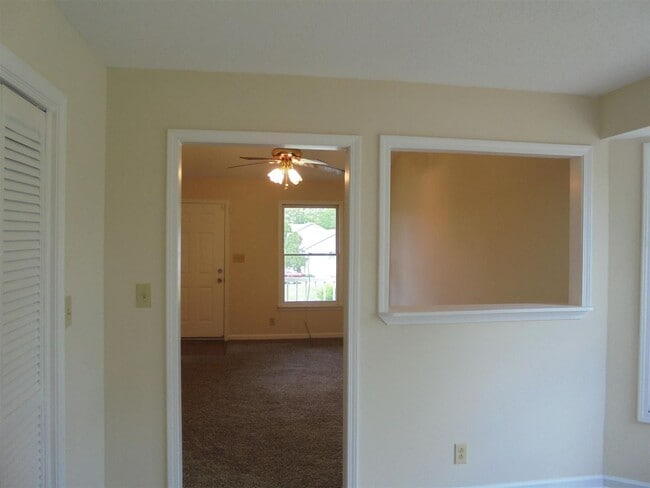 Building Photo - 2746 Union Hall Rd