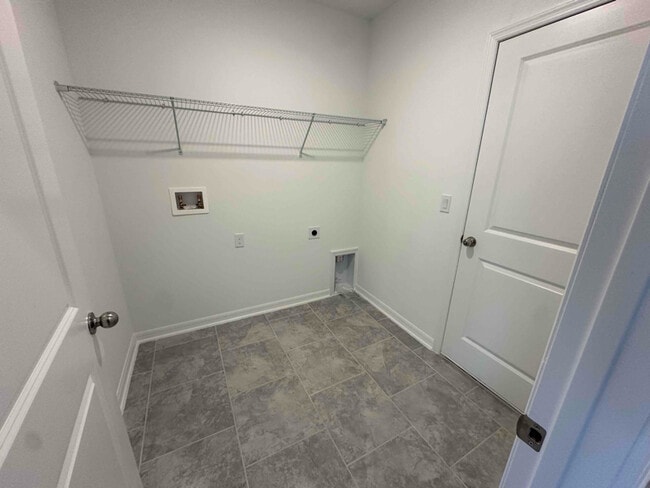Building Photo - 5296 Diamondleaf Dr