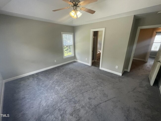 Building Photo - 4016 Landover Ln