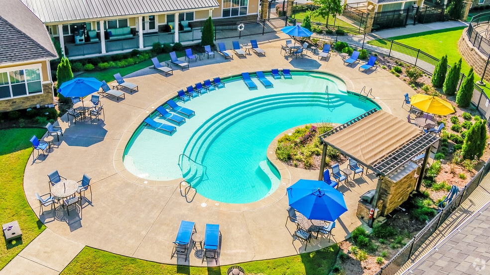 Chenal Pointe at the Divide 6400 Divide Pky Little Rock AR 72223