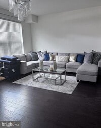 Building Photo - 7310 Wood Pond Cir