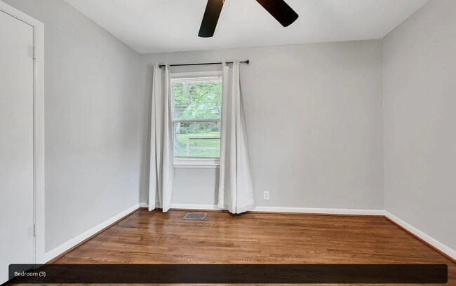Building Photo - 624 Westboro Dr