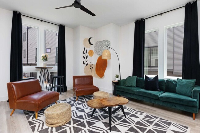 Building Photo - 911 Ramsey St