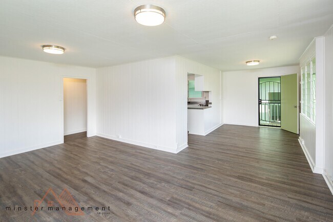 Building Photo - 106 N Kainalu Dr